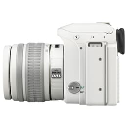 Kamerat Pentax KS1 + Objectif Pentax 18-55 mm
