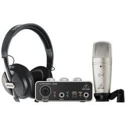 Behringer U-Phoria UMC22 Audiotarvikkeet