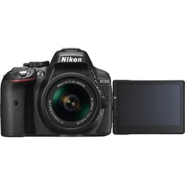 Yksisilmäinen peiliheijastus - Nikon D5300 Musta + Objektiivin Nikon AF-S DX Nikkor 18-55mm f/3.5-5.6G VR II