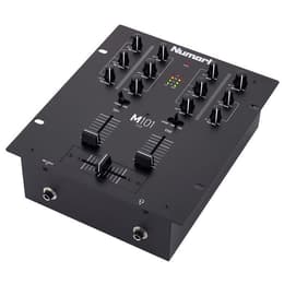 Numark M101USB Audiotarvikkeet