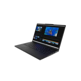 Lenovo ThinkPad P14s G5 14" Core Ultra 7 1.4 GHz - SSD 512 Gt - 16GB QWERTY - Englanti