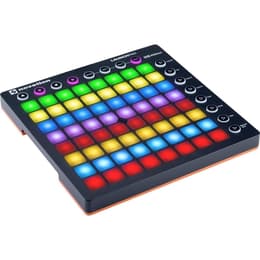 Novation Launchpad MK2 Audiotarvikkeet