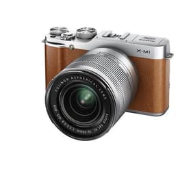 muu X-M1 - Ruskea + Fujifilm Fujifilm XC 16-50mm F3.5-5.6 OIS + Fujifilm XC 50-230mm F4.5-6.7 OIS II f/3.5-5.6 + f/4.5-6.7