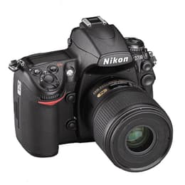 Refleksi D700 - Musta + Nikon AF DX Fisheye Nikkor 10.5mm f/2.8G ED f/2.8