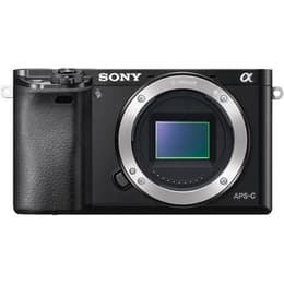 Hybridikamera A6000 - Musta + Sony E 55-210mm f/4.5-6.3 OSS f/4.5-6.3