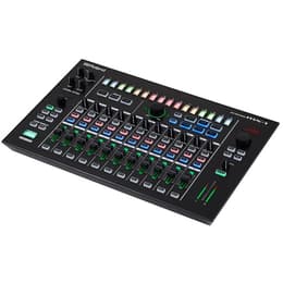 Roland MX-1 Audiotarvikkeet