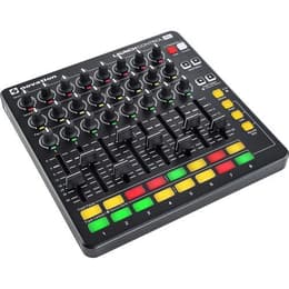 Novation Launch Control XL Audiotarvikkeet