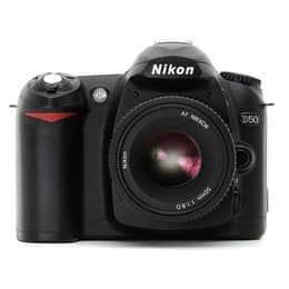 Refleksi D50 - Musta Nikon
