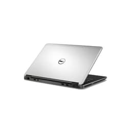 Dell Latitude 3330 13" Core i3 2.1 GHz - SSD 128 Gt - 8GB QWERTY - Ruotsi