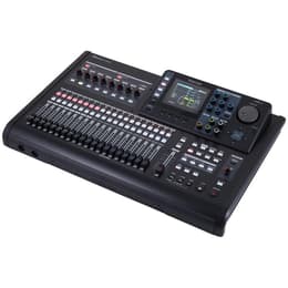 Tascam DP-32SD Audiotarvikkeet