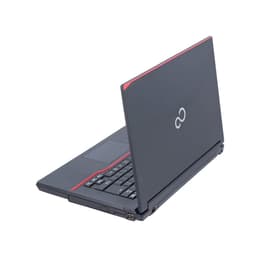 Fujitsu LifeBook A574 15" Core i5 2.7 GHz - SSD 240 GB - 8GB AZERTY - Ranska