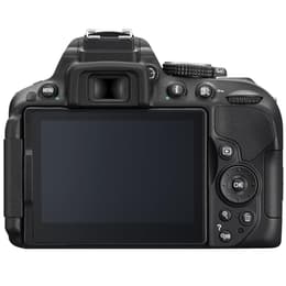 Refleksi D5300 - Musta + Nikon Nikkor 18-55mm f/3.5 5.6G ED f/3.5 5.6