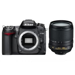 Yksisilmäinen peiliheijastus - Nikon D7000 Musta + Objektiivin Nikon AF-S 18-200mm f/3.5-5.6 G ED DX VR