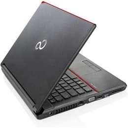 Fujitsu LifeBook E546 14" Core i3 2.3 GHz - SSD 256 GB - 8GB QWERTZ - Saksa