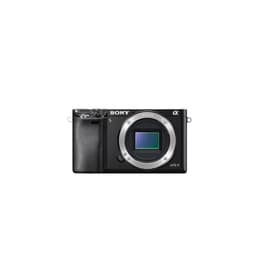 Alpha 6000 - Musta Sony E PZ 16-50mm f/3,5-5,6 OSS f/3.5-5.6