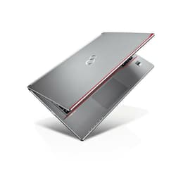 Fujitsu LifeBook E736 13" Core i5 2.4 GHz - SSD 480 GB - 8GB QWERTZ - Saksa