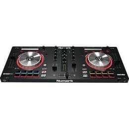 Numark Mixtrack Pro III Audiotarvikkeet