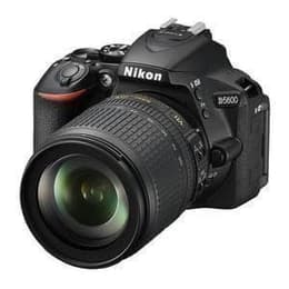 Kamerat Nikon D5100 AF-S DX ED VR 18-105mm f/3.5-5.6