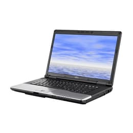 Fujitsu LifeBook E752 15" Core i5 2.5 GHz - HDD 500 GB - 4GB AZERTY - Ranska