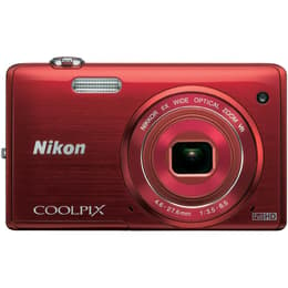 Kompaktikamera Coolpix S5200 - Punainen + Nikon Nikkor 6x Wide Optical Zoom 26-156mm f/3.5-6.5 VR f/3.5-6.5