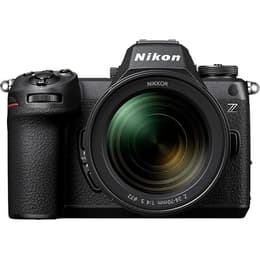 Refleksi Z6 III - Musta + Nikon Z 24-70mm f/4 S f/4
