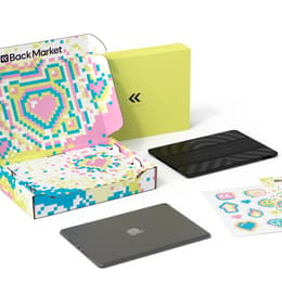 Paketti iPad 10.2" (2021) 9. sukupolvi 64GB - WiFi - Tähtiharmaa Kuori