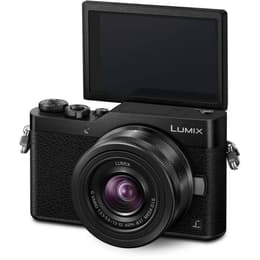 Hybridikamera - Panasonic Lumix DC-GX800 Musta + Objektiivin Panasonic Lumix G Vario 12-32mm f/3.5-5.6 + 35-100mm f/4.0-5.6