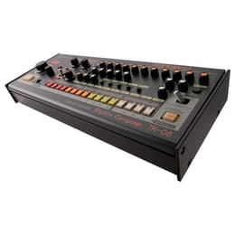 Roland TR-08 Audiotarvikkeet